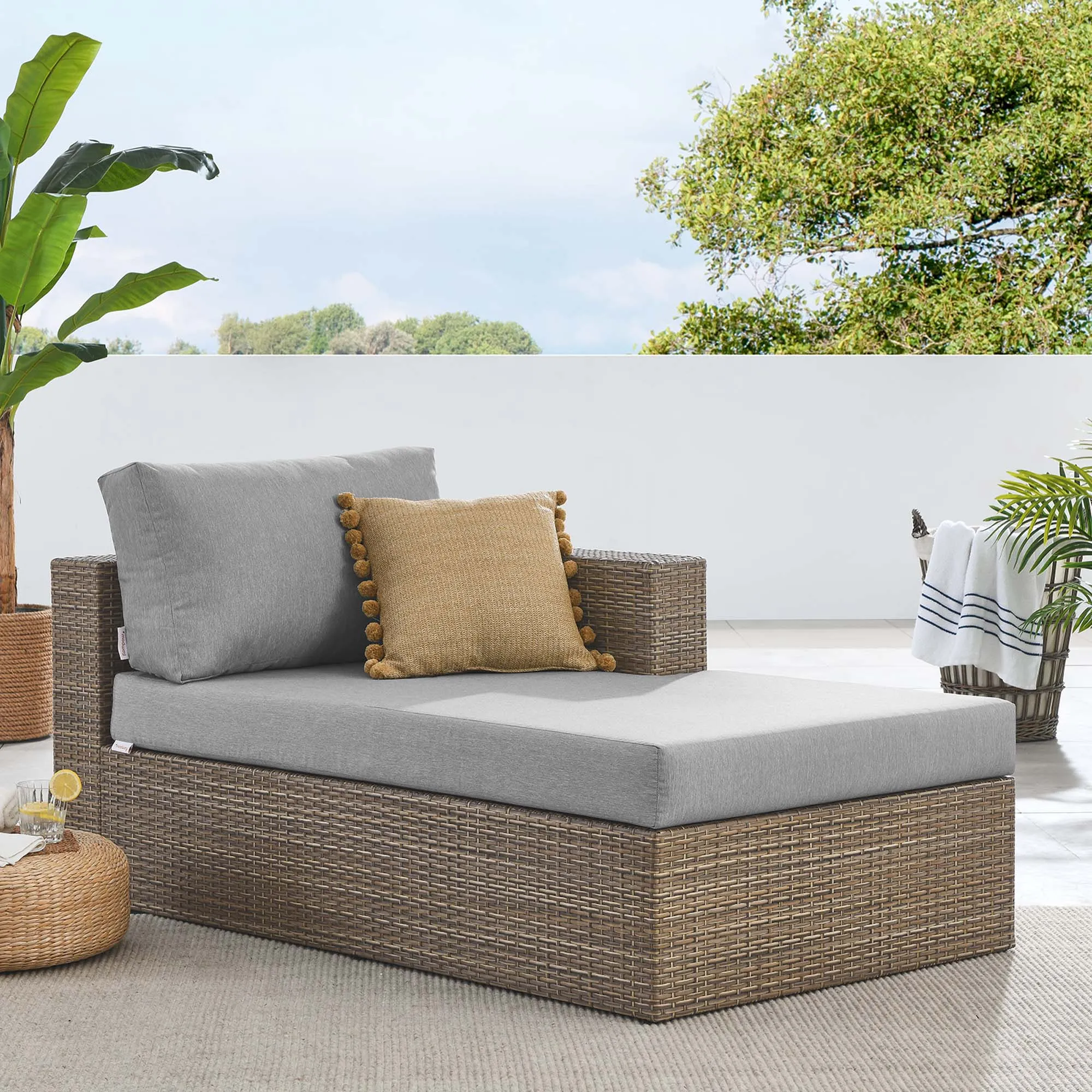 Convene Outdoor Patio Outdoor Patio Right-Arm Chaise by Modway