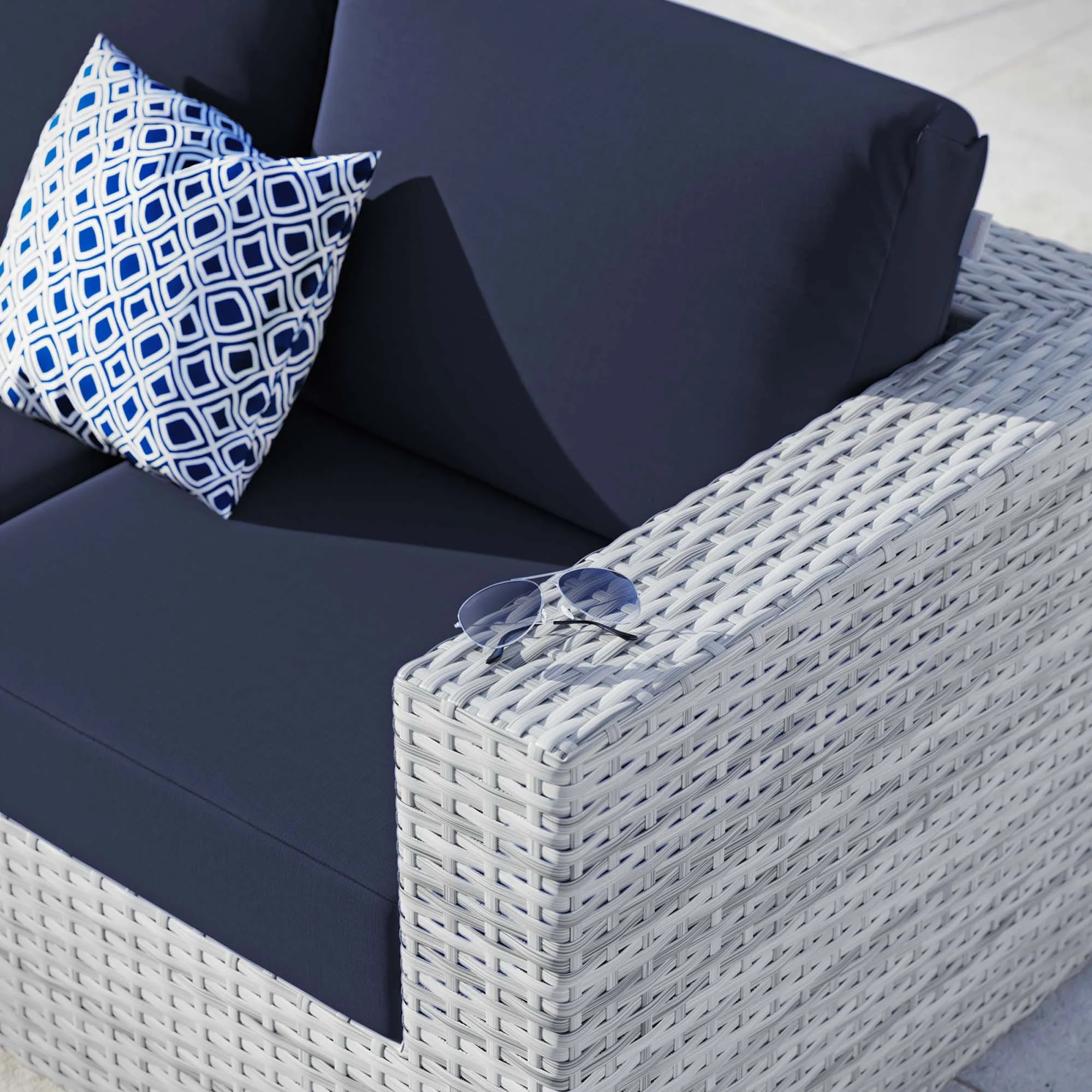 Convene Outdoor Patio Right-Arm Loveseat by Modway