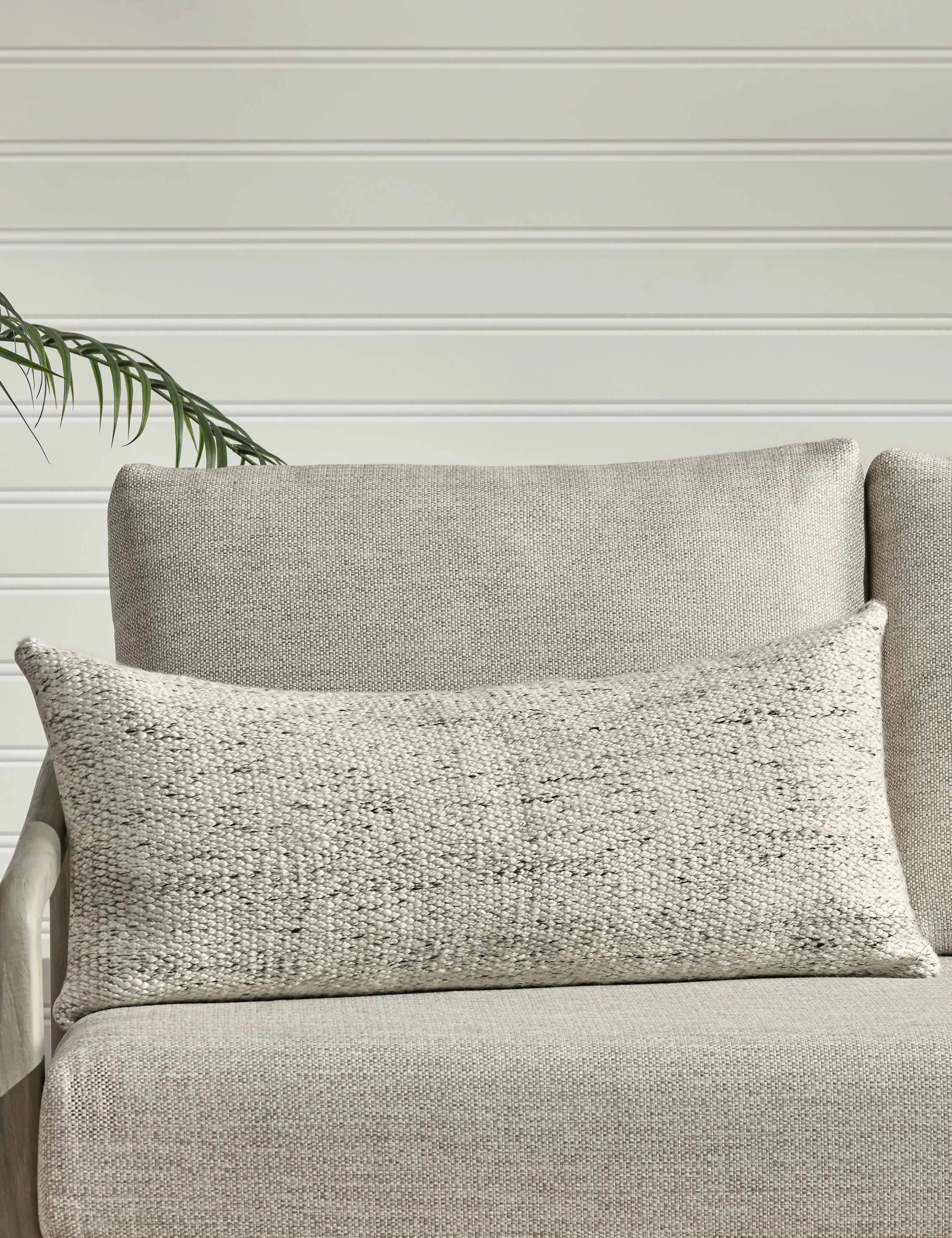Demari Pillow