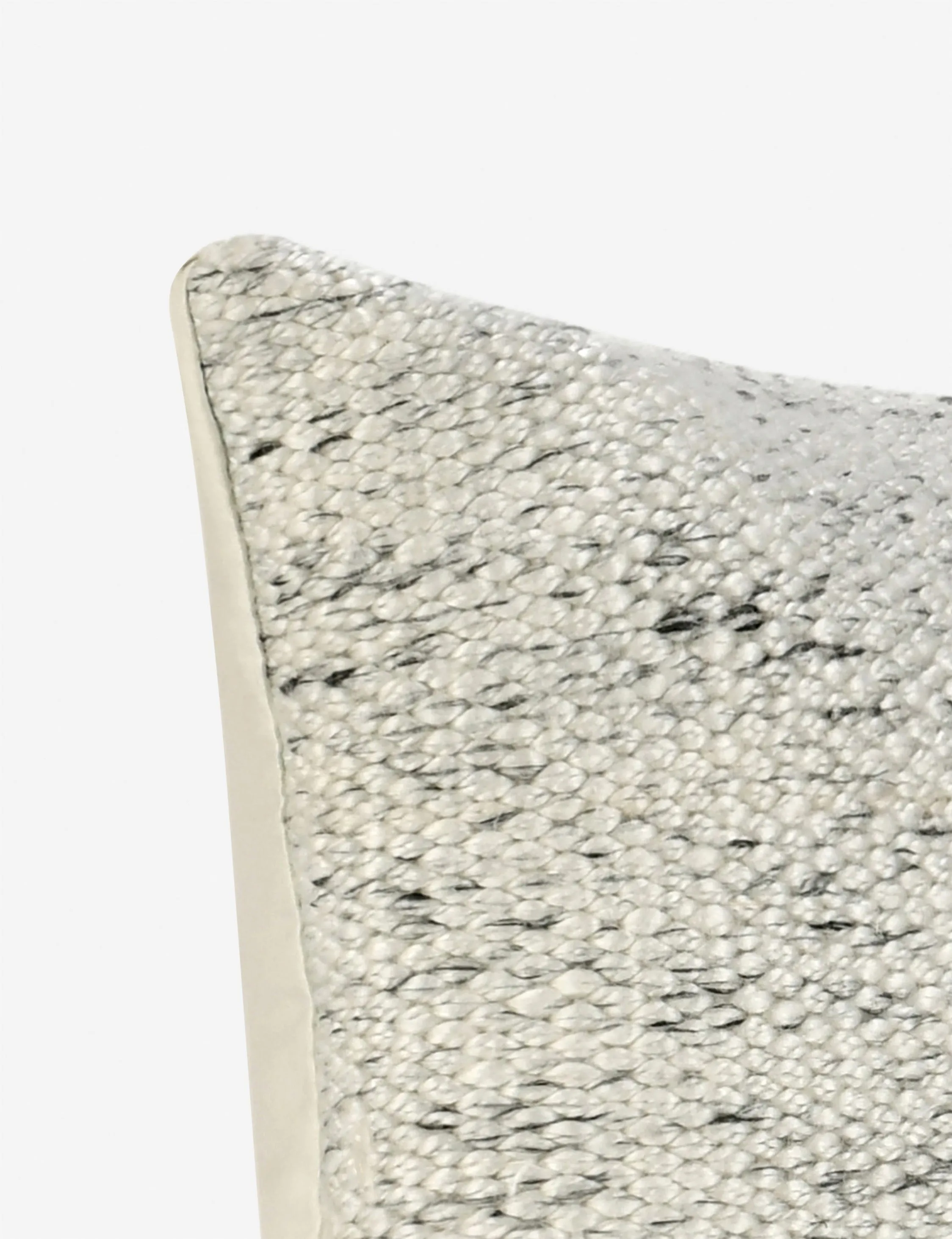 Demari Pillow