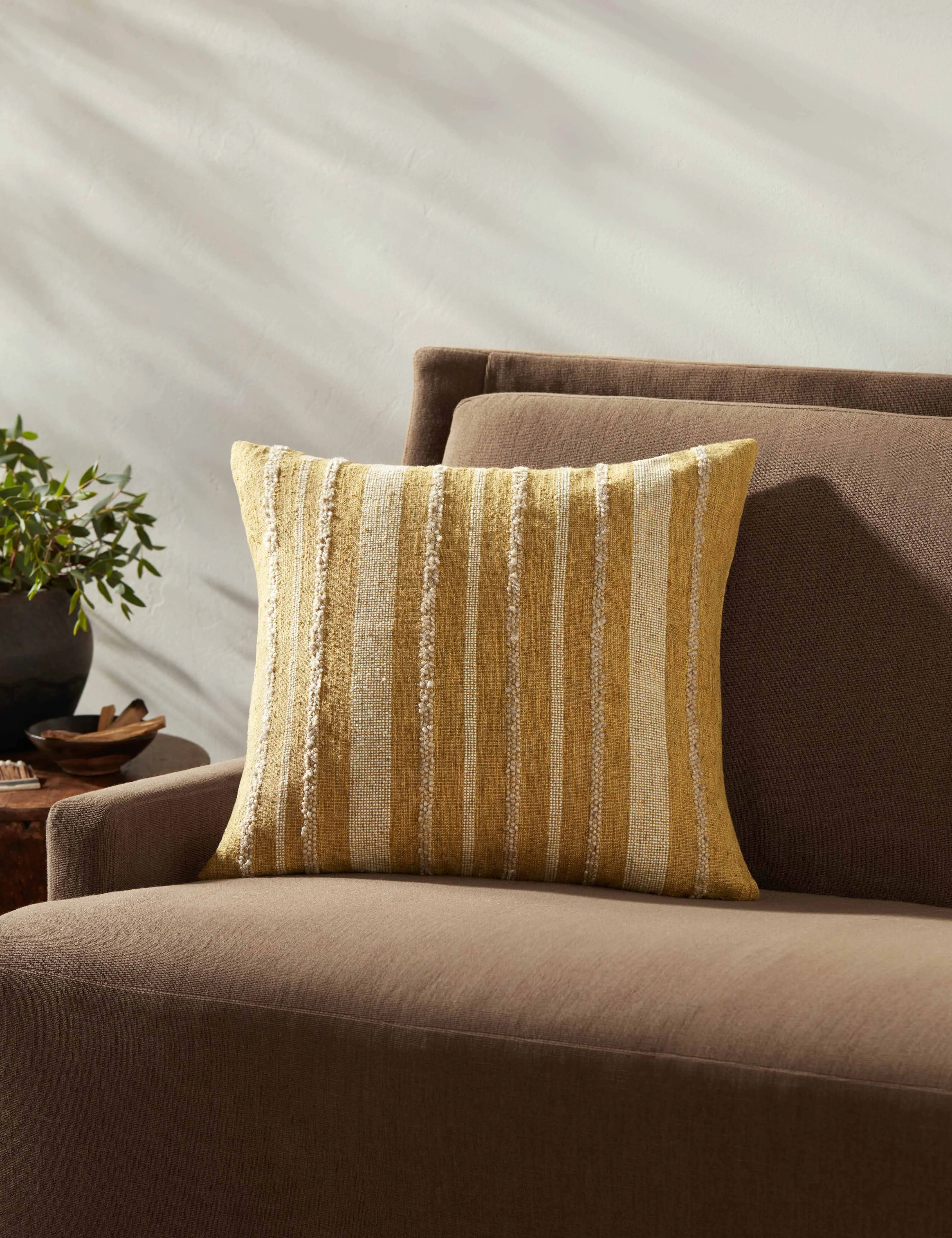 Elowen Pillow by Amber Lewis x Loloi