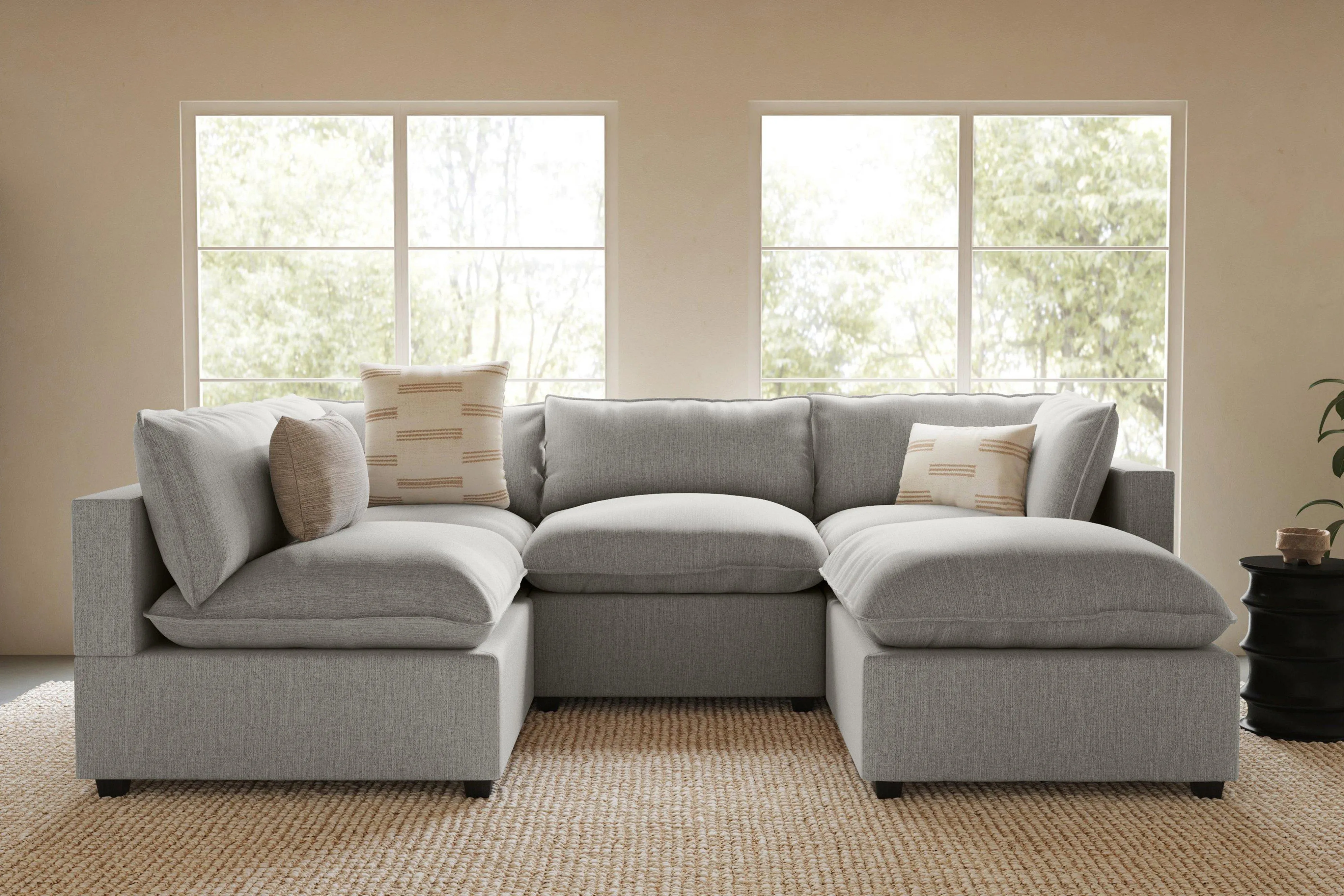 Kova Box Cushion Armless