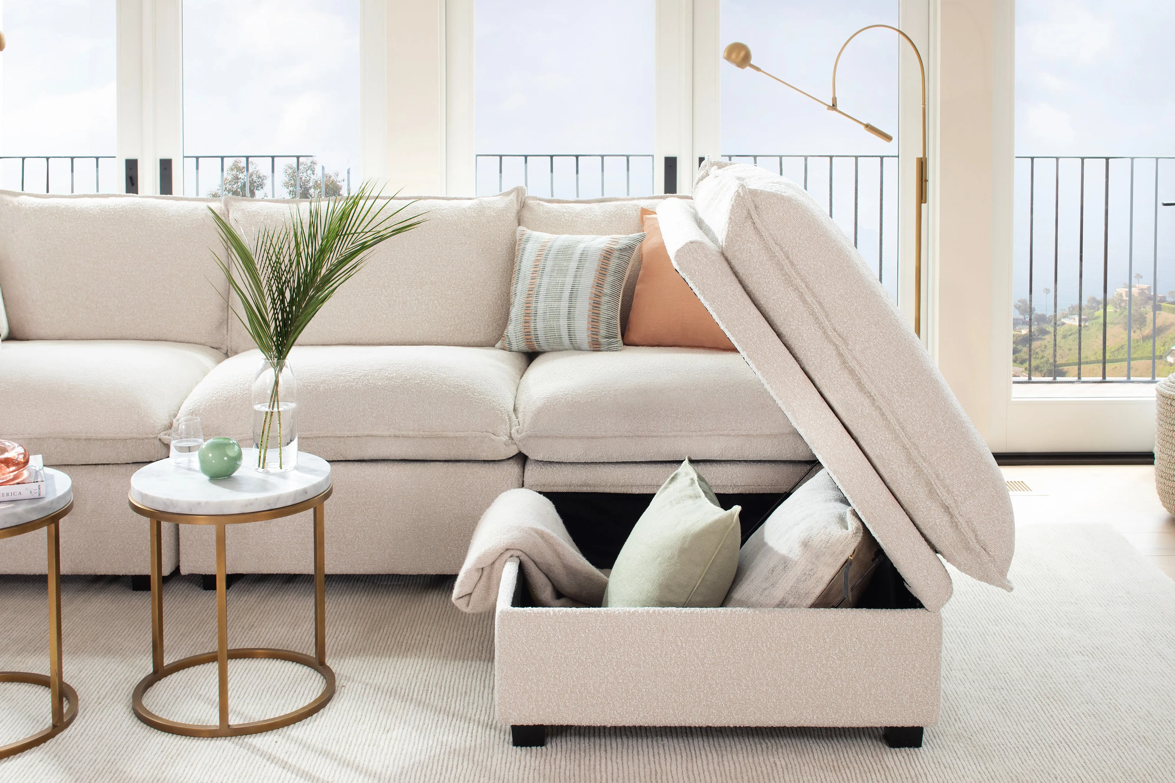 Kova Box Cushion L-Shape   Ottoman