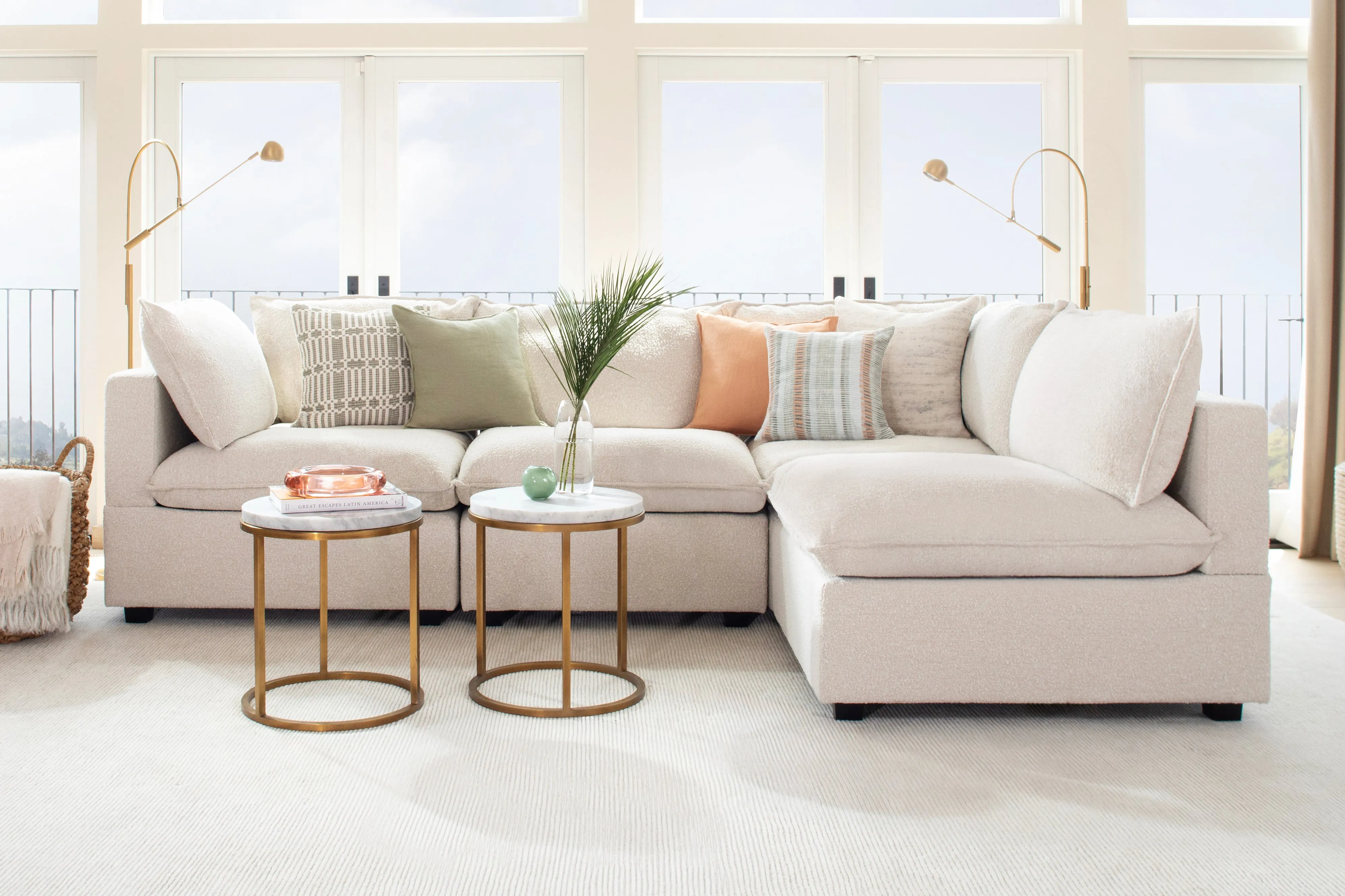 Kova Box Cushion L-Shape