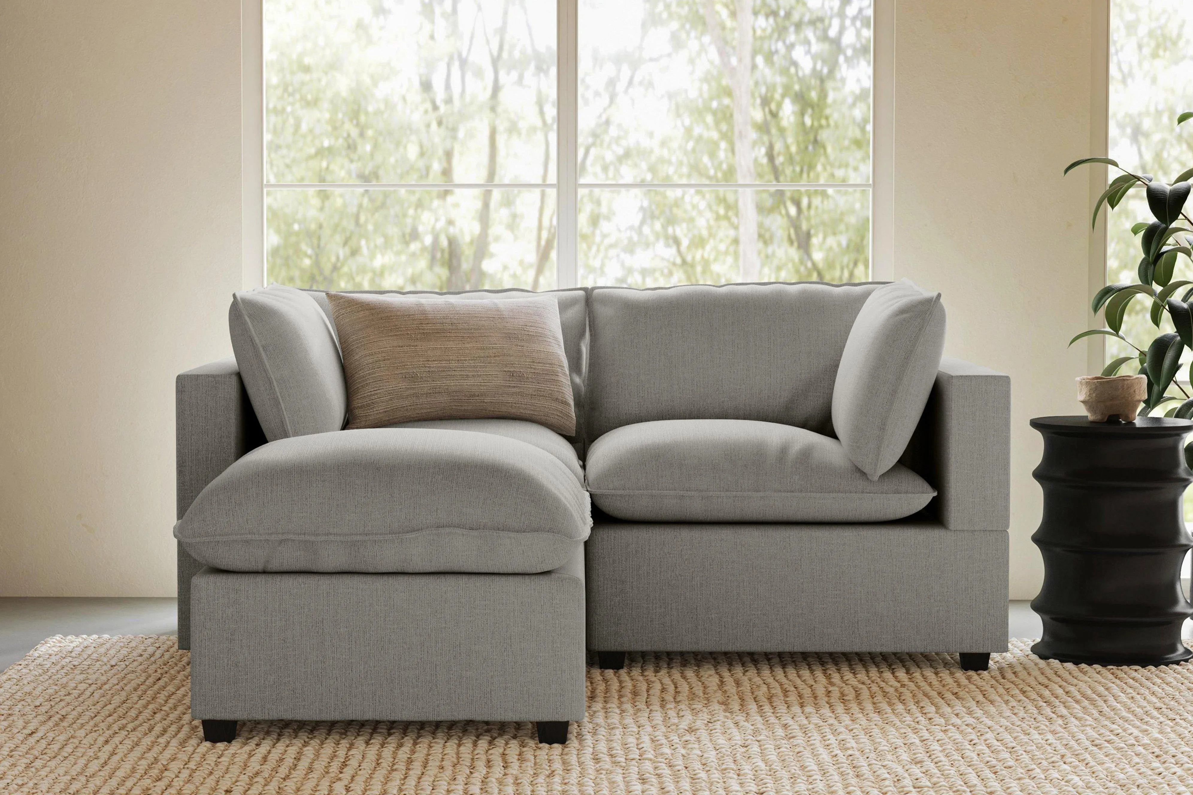Kova Box Cushion Sofa 86"   Ottoman