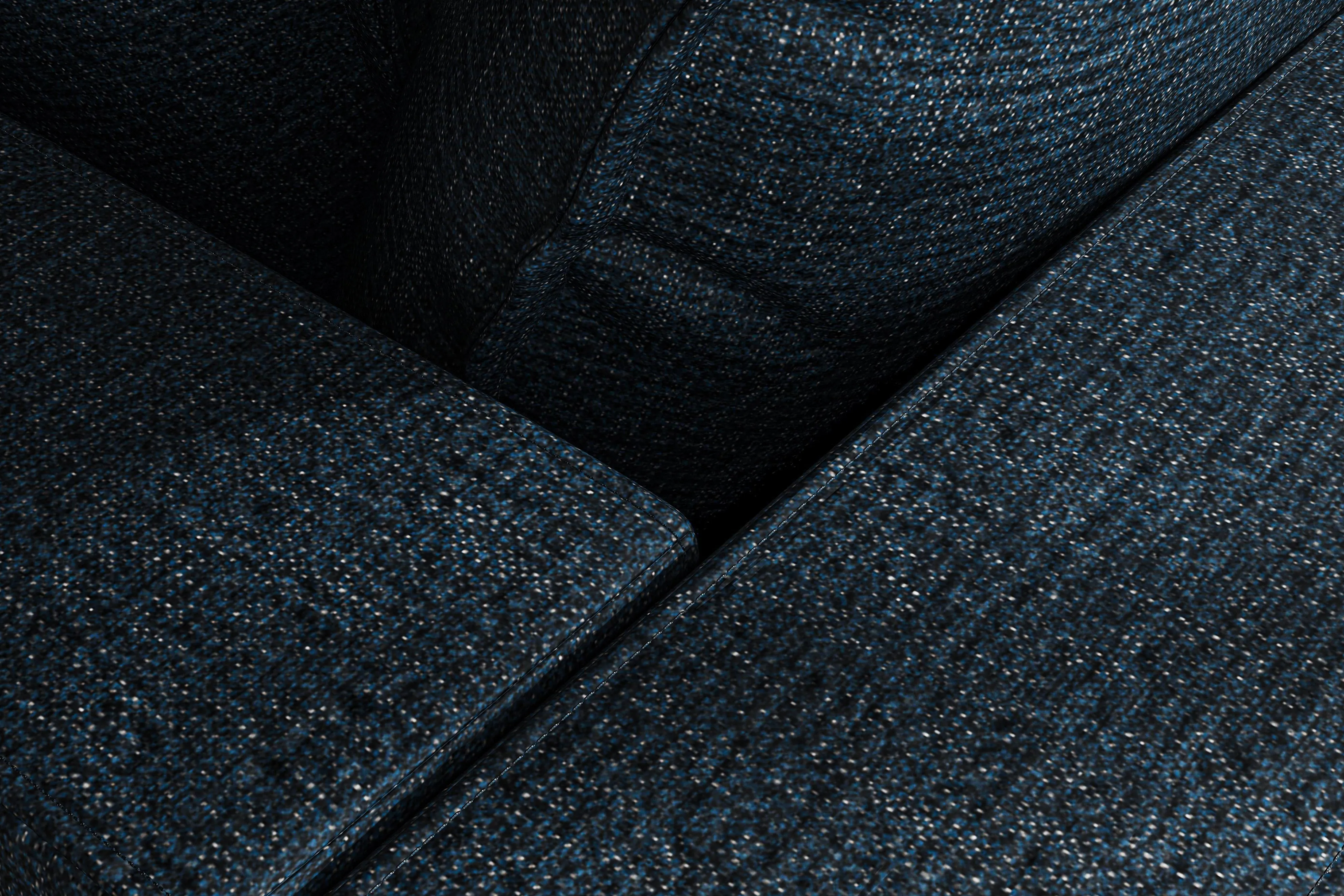 Kova Pillow Cushion Corner