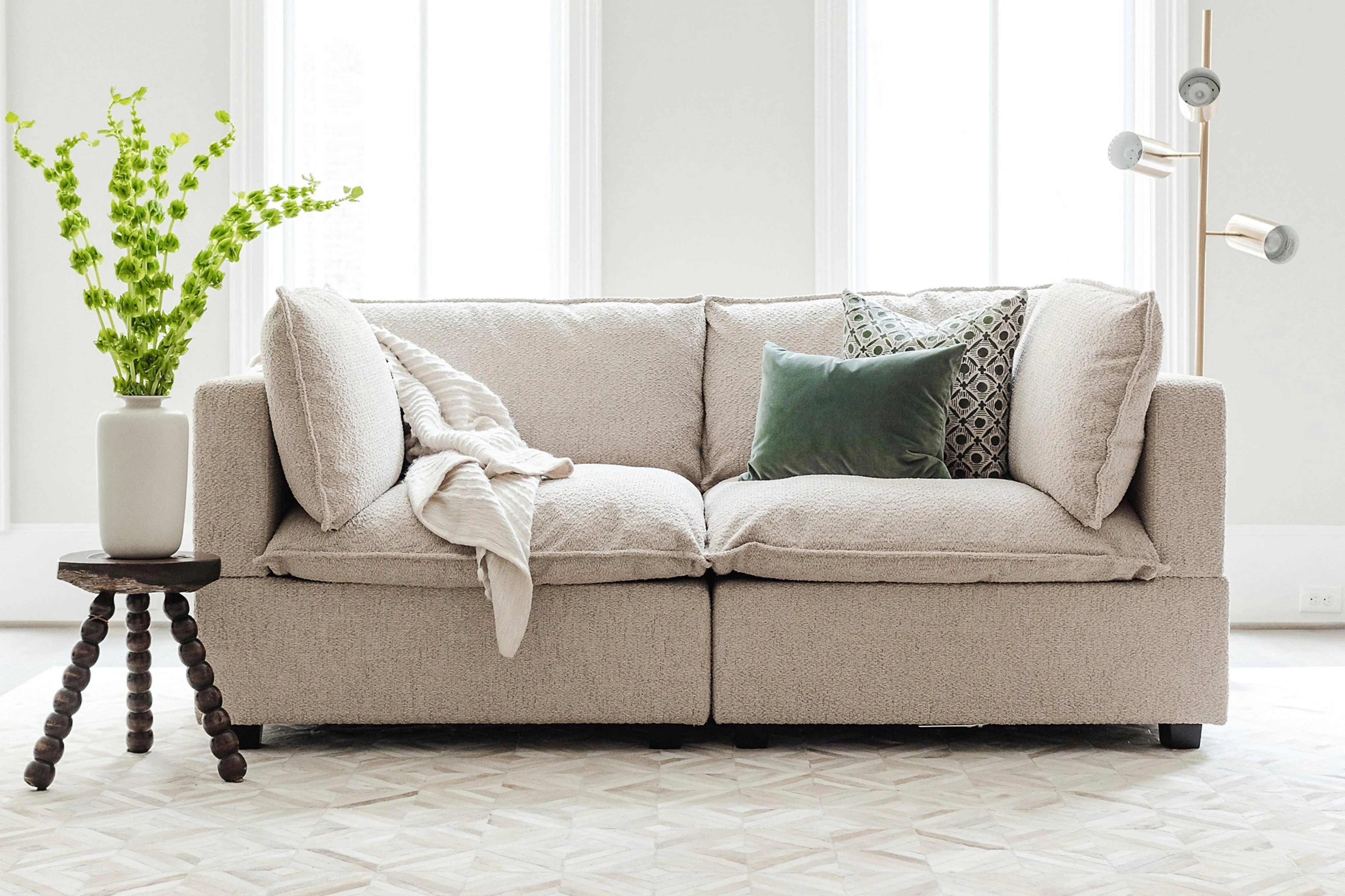 Kova Pillow Cushion Sofa 86"