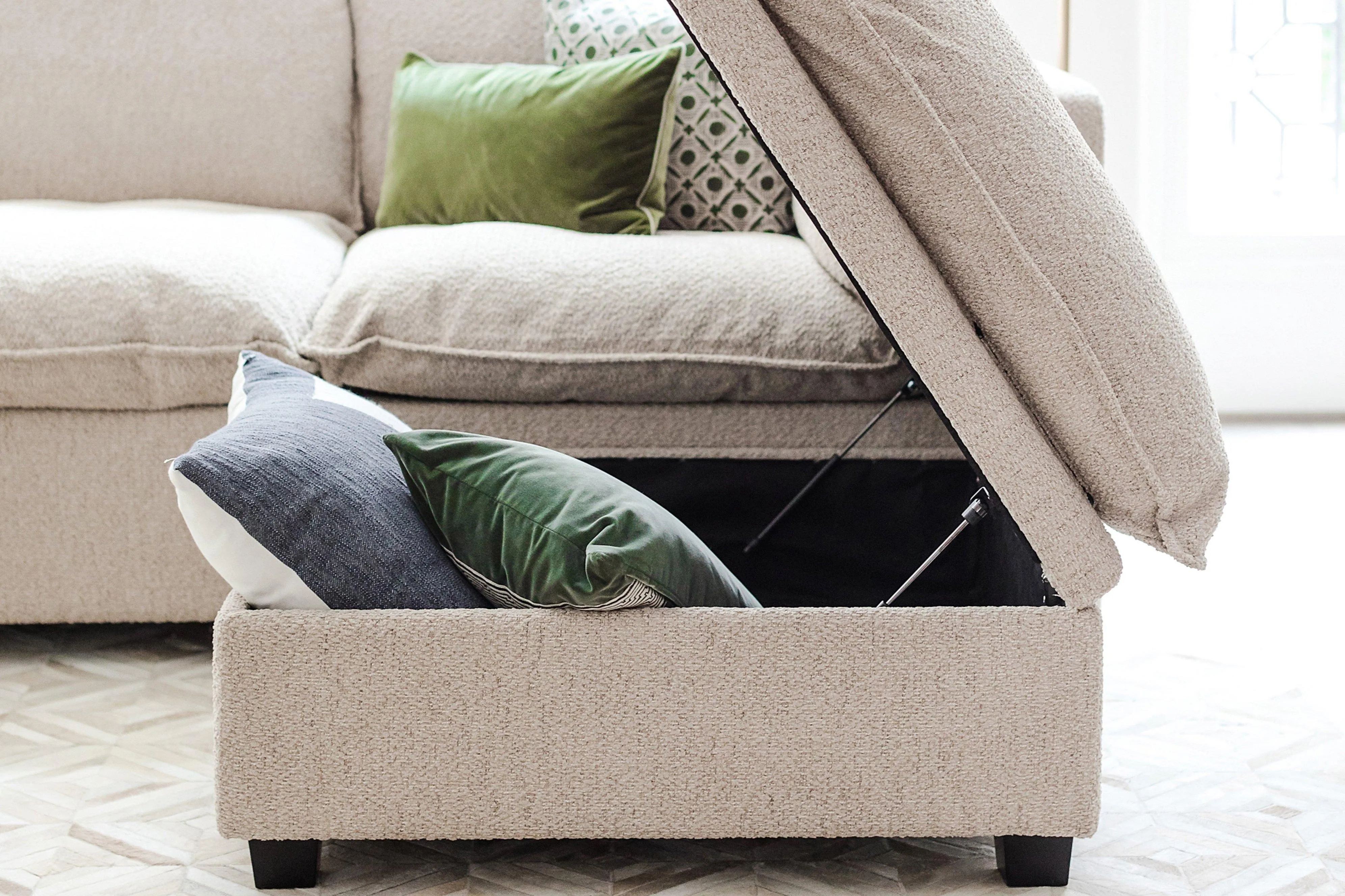 Kova Pillow Cushion U-Shape