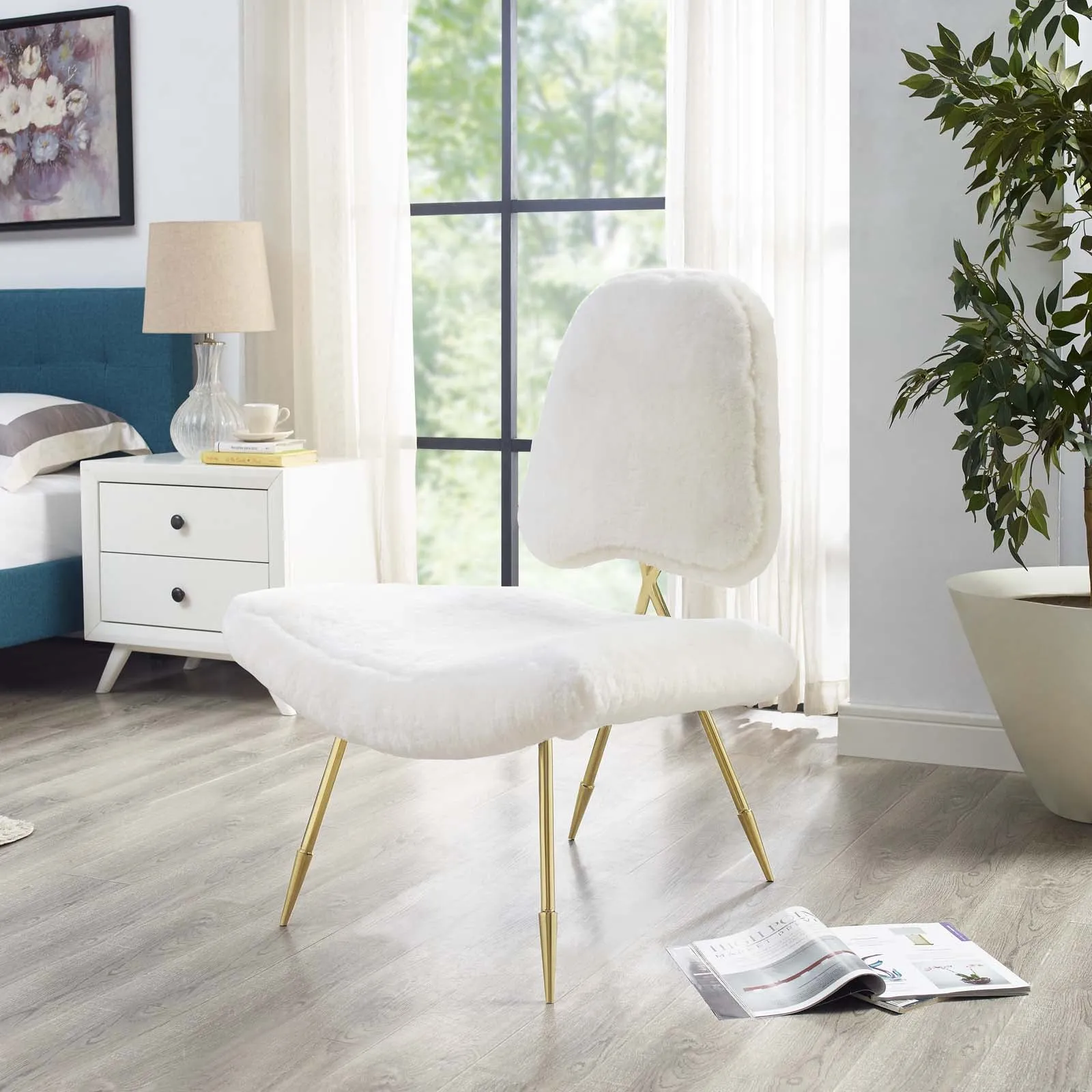 Ponder Upholstered Sheepskin Fur Lounge Chair by Modway