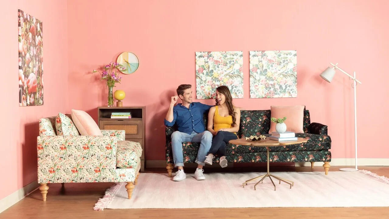 Saxon Sofa in BLOOM